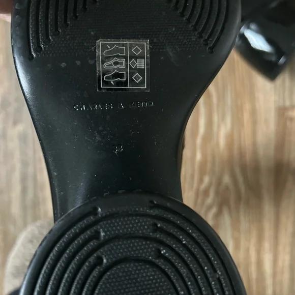 Charles & Keith Patent Black Heeled Boots - Picture 8 of 11